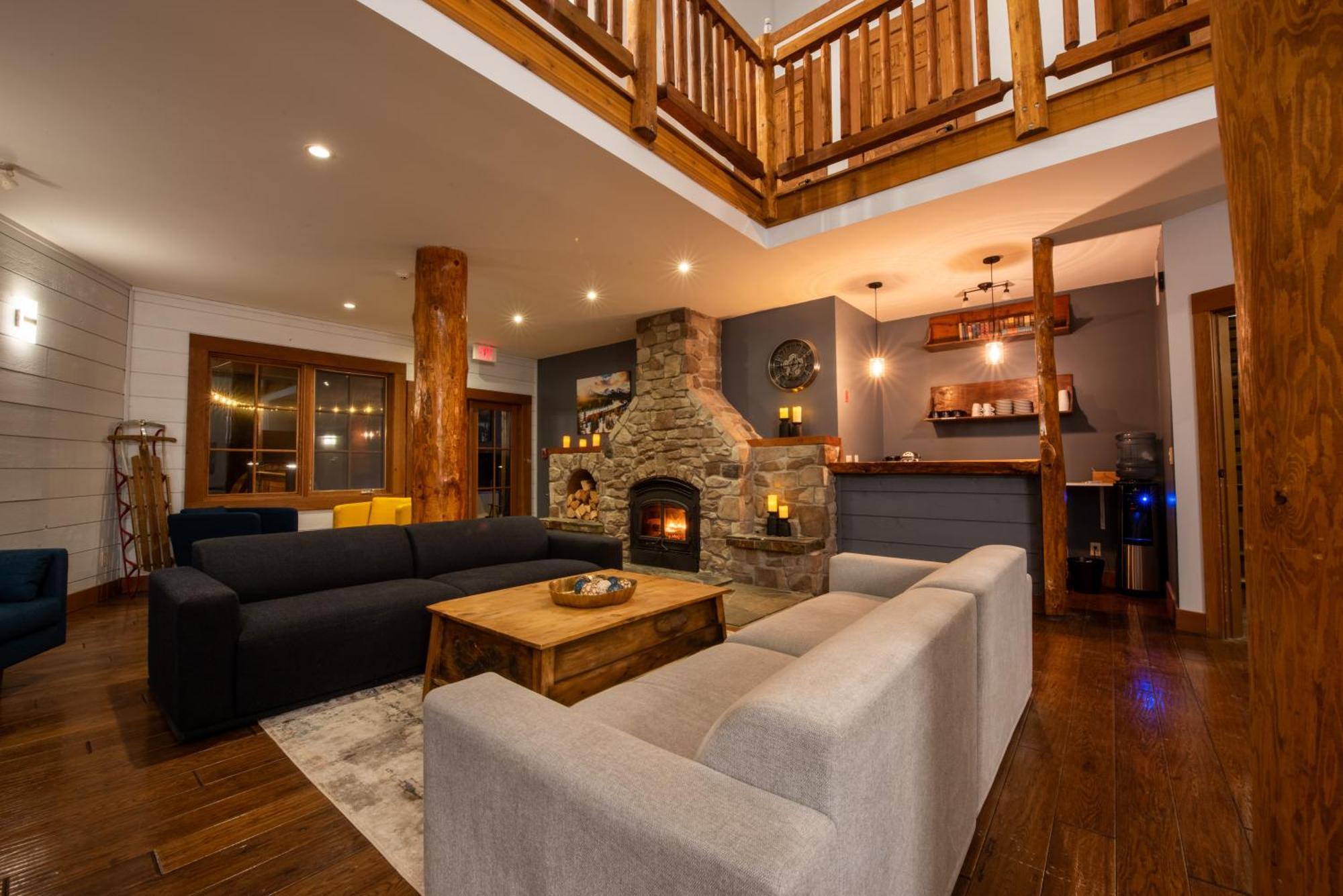 Winston Lodge โกลเดน ภายนอก รูปภาพ