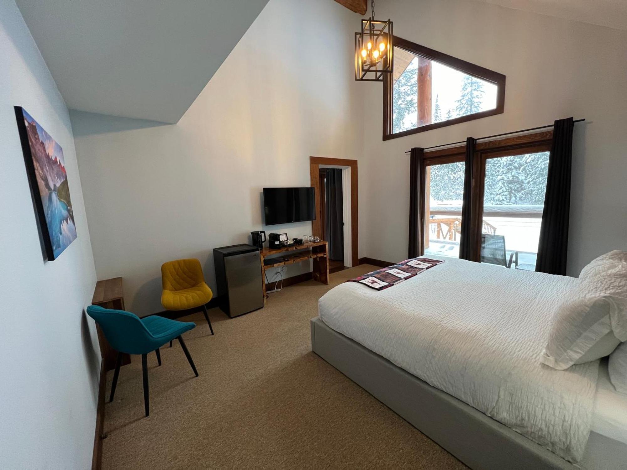 Winston Lodge โกลเดน ภายนอก รูปภาพ